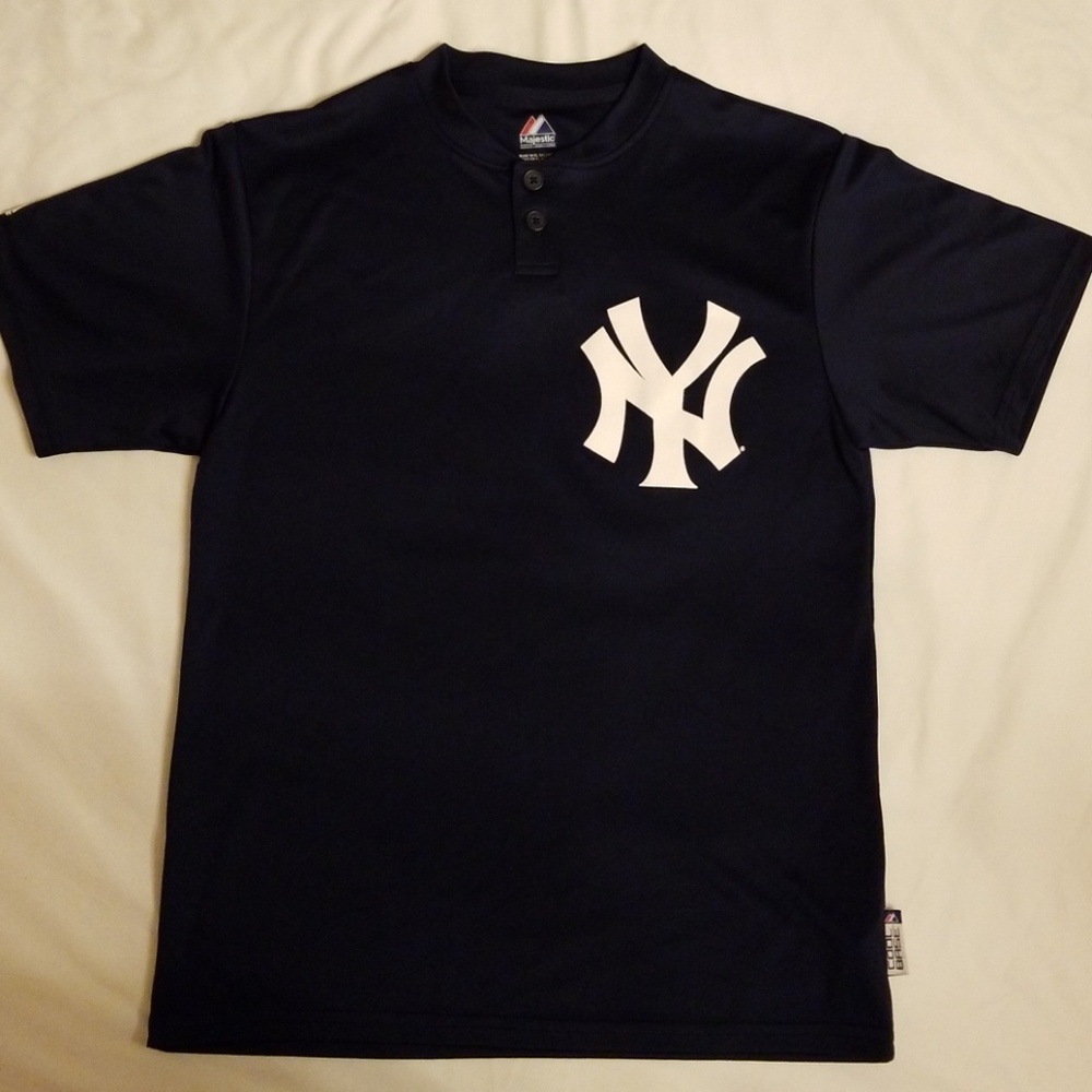 Majestic 2 Button New York Yankees Coolbase Jersey